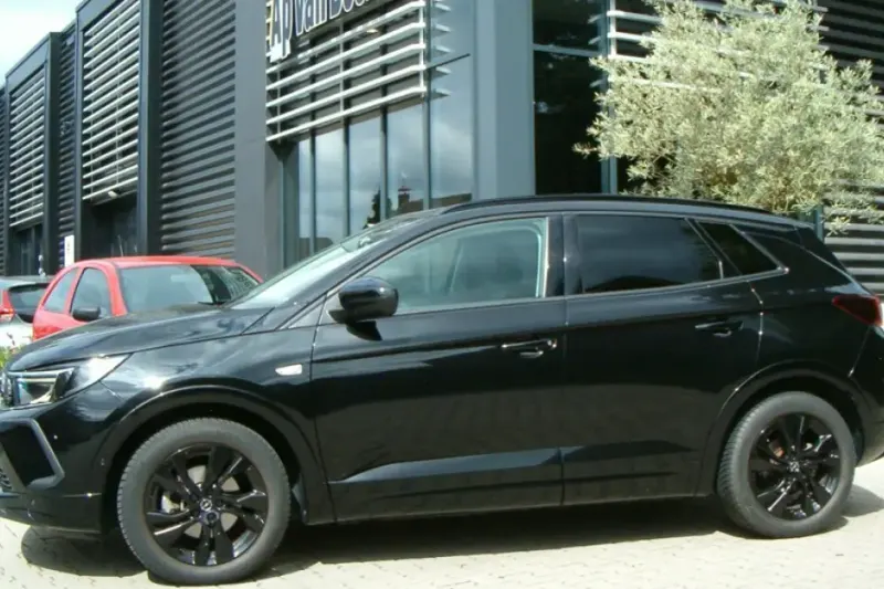 Opel Grandland (2022)