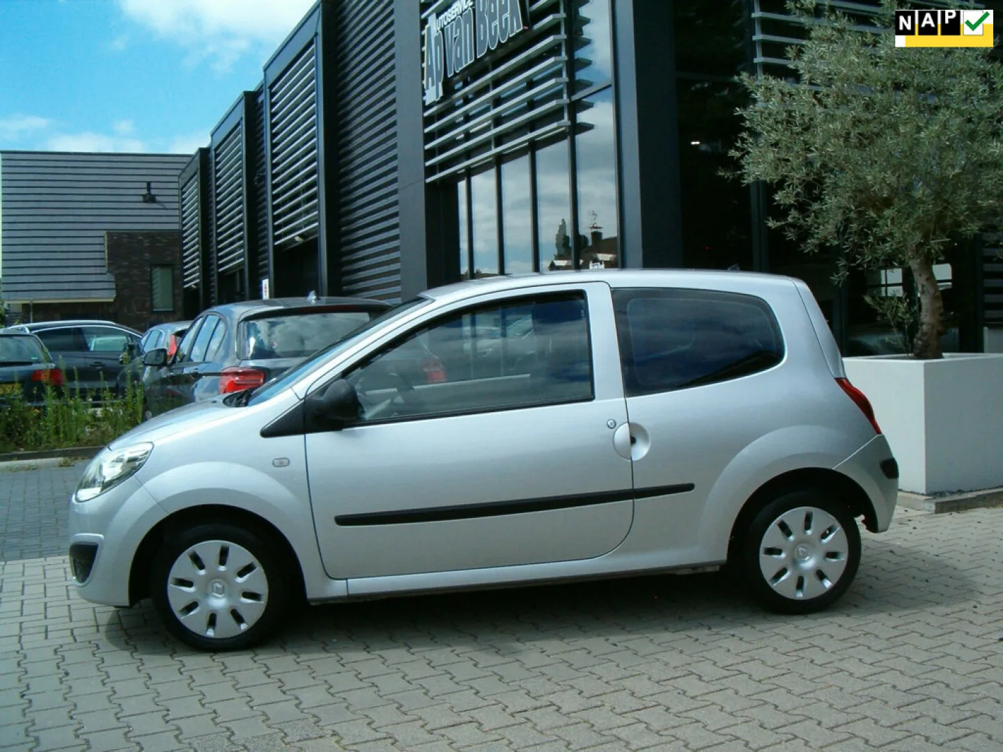Renault Twingo (2009) — foto 1