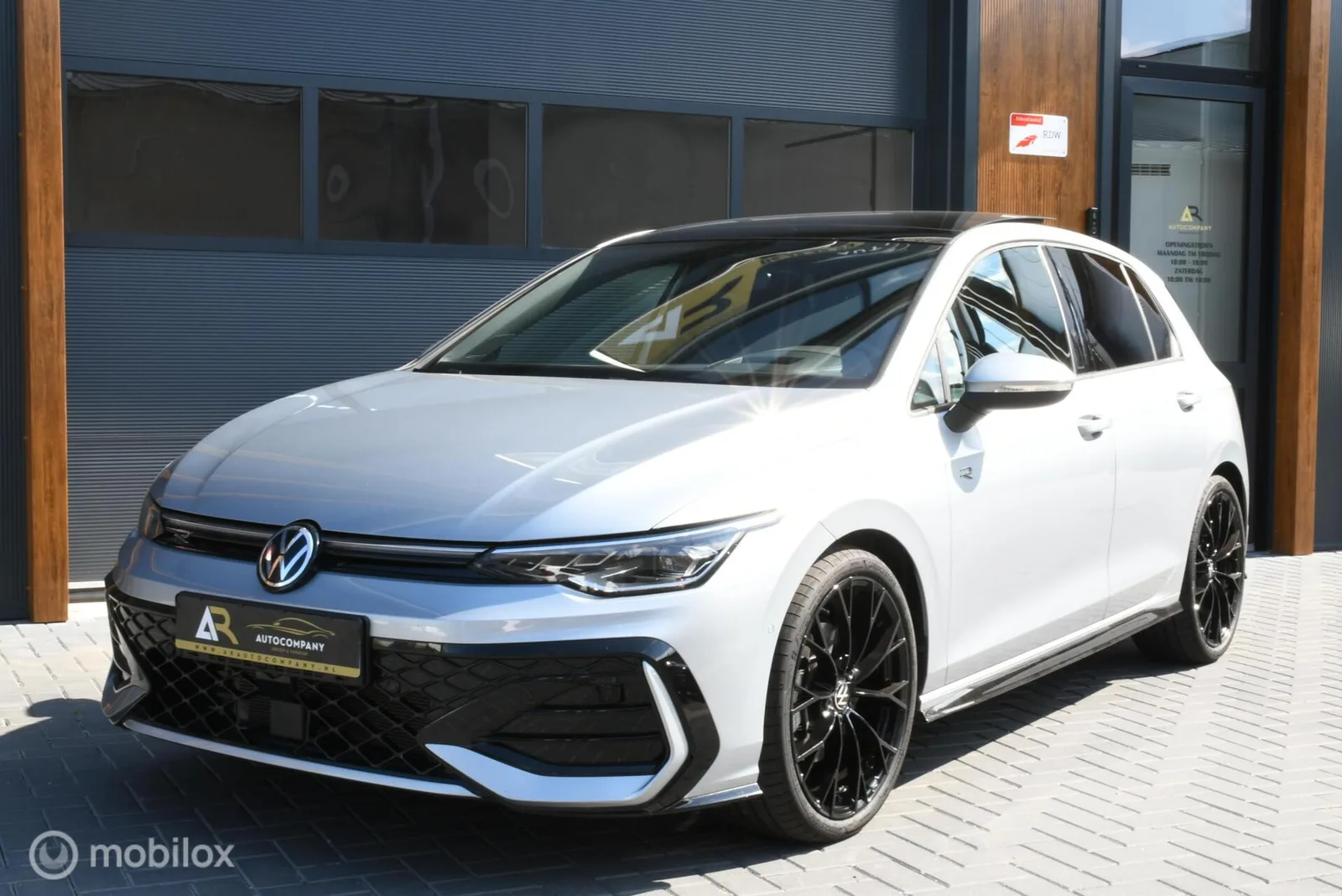 Volkswagen Golf (0) — foto 1