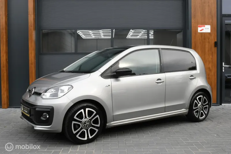 Volkswagen Up! (2021)