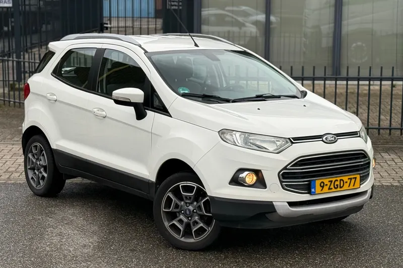 Ford EcoSport (2015)