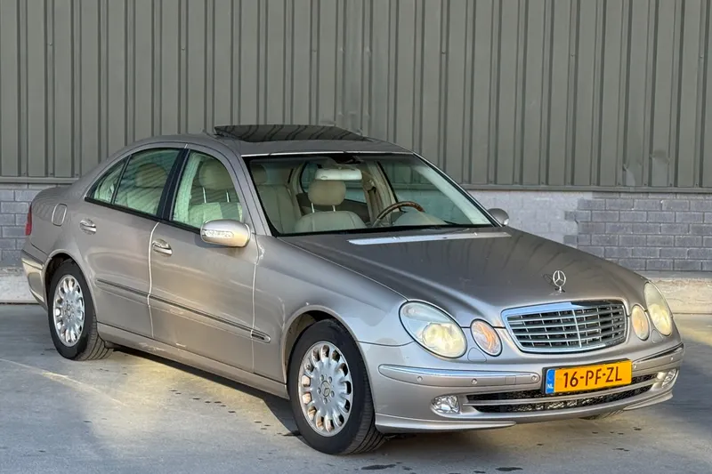 Mercedes-Benz E-Klasse (2004)