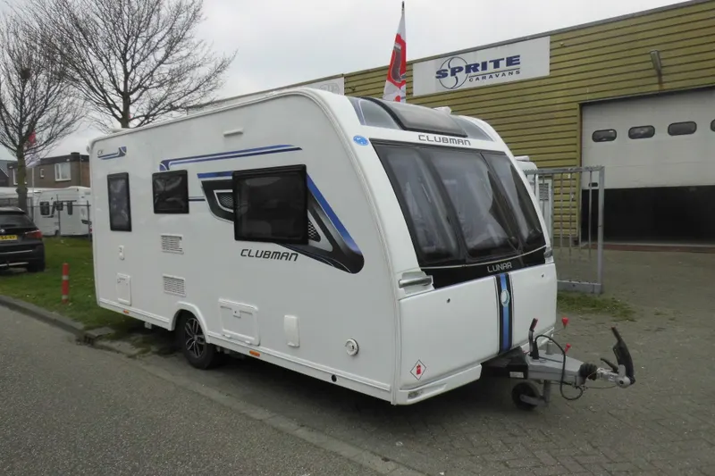 Lunar Clubman (2020)