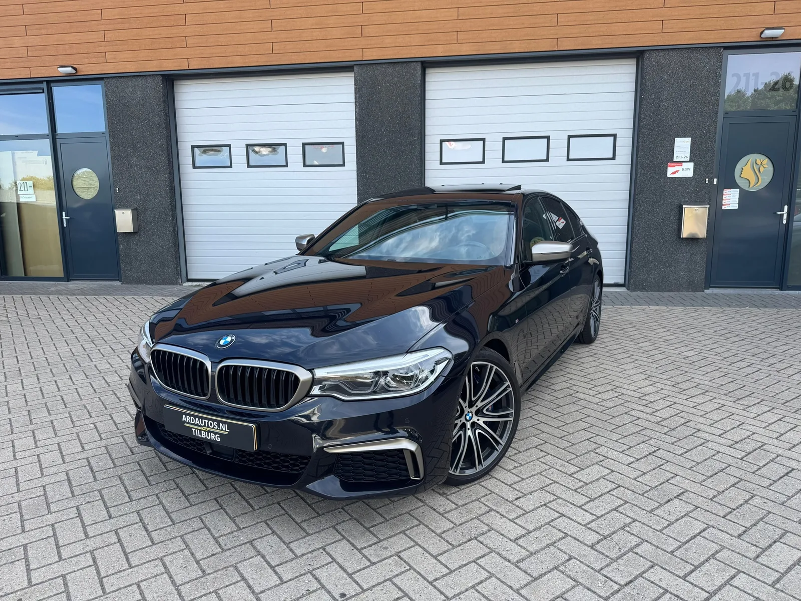 BMW 5-Serie (2018) — foto 1