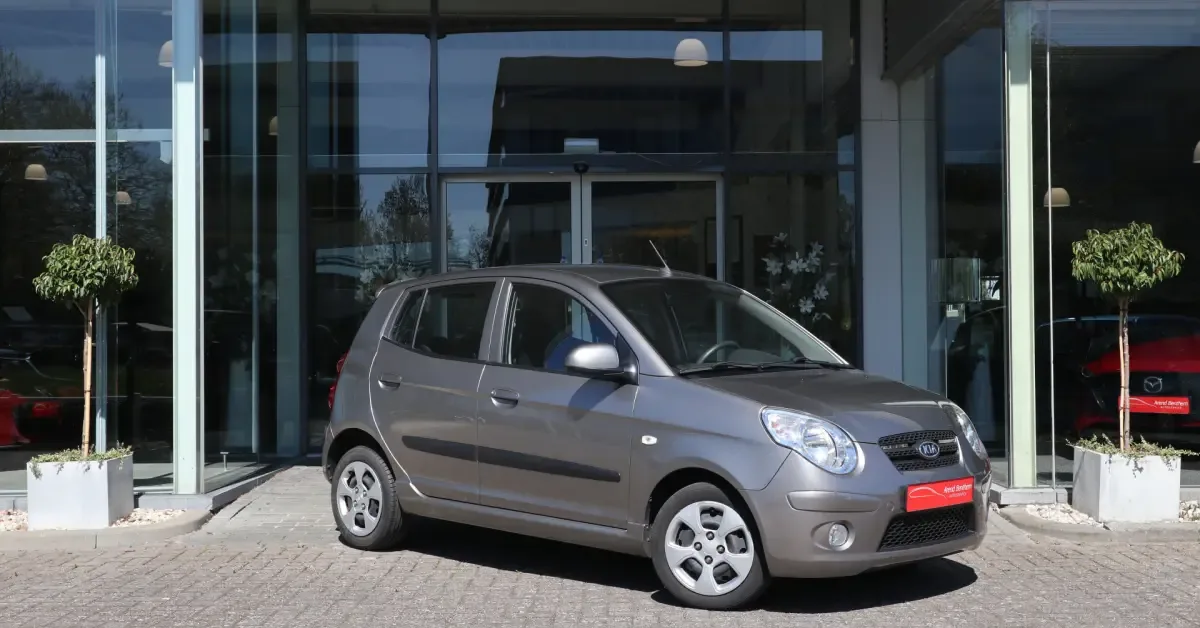 Kia Picanto (2011) — foto 1