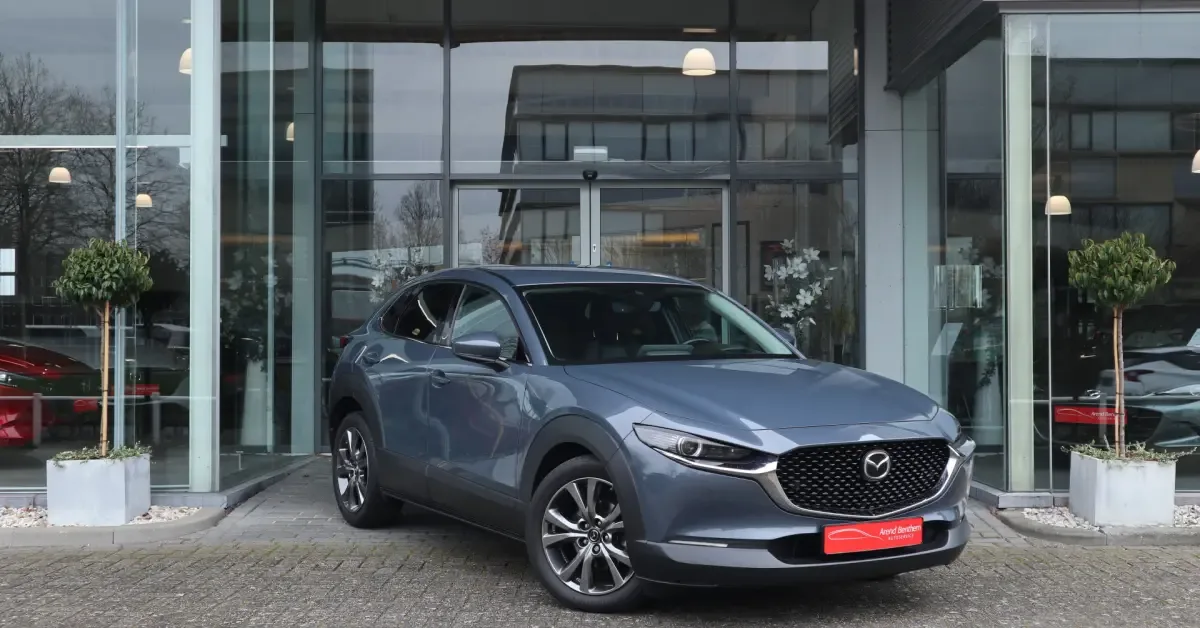 Mazda CX-30 (2020) — foto 1