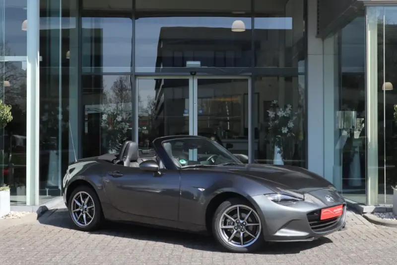 Mazda MX-5 (2023)