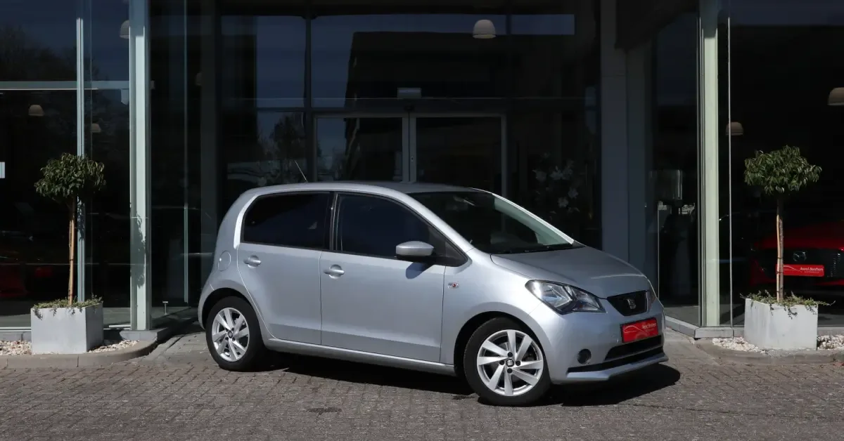 SEAT Mii (2015) — foto 1