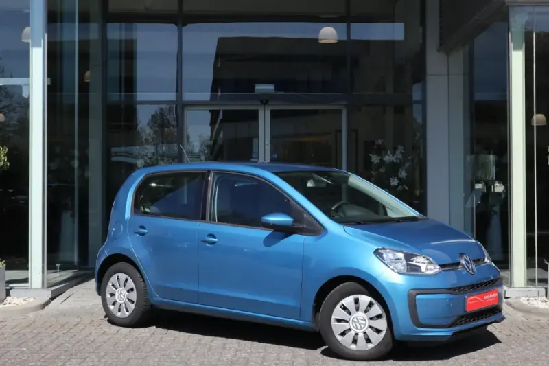 Volkswagen Up! (2017)