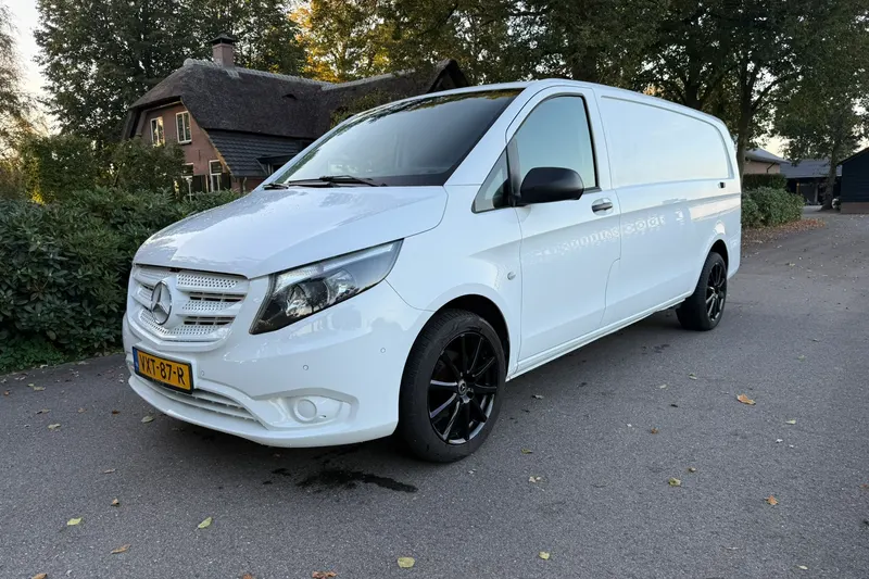 Mercedes-Benz Vito (2022)