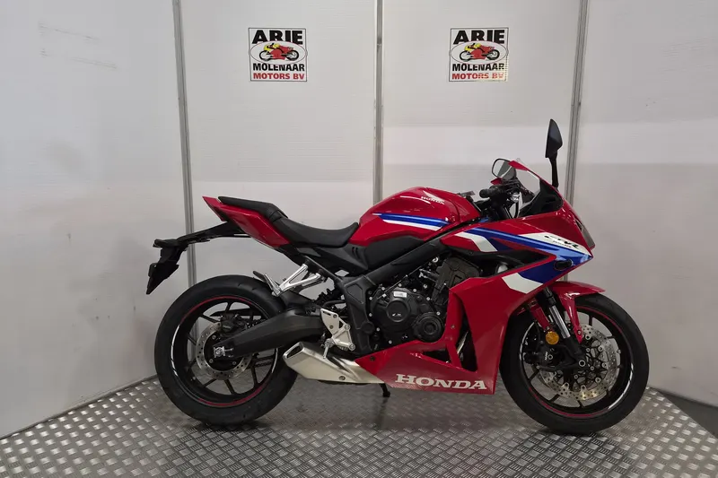 Honda CBR650R (2026)