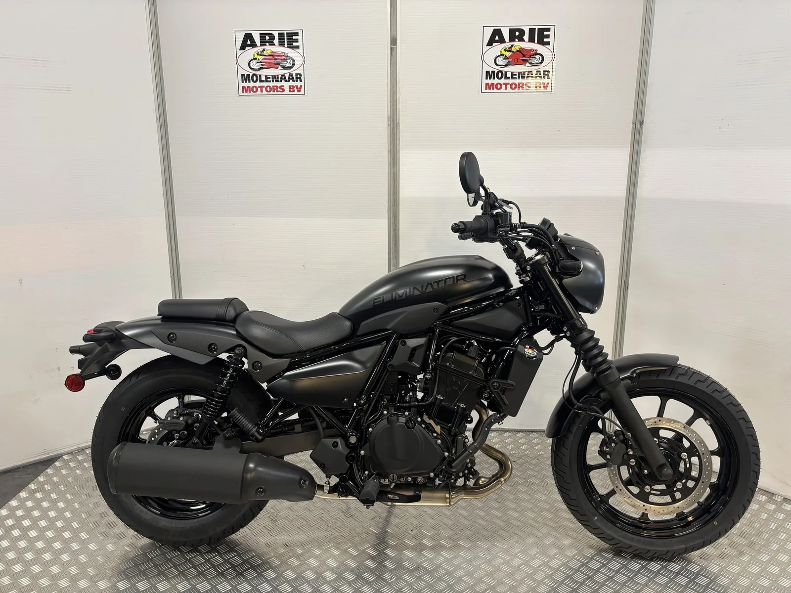 Kawasaki Eliminator 500 SE (2026) — foto 1