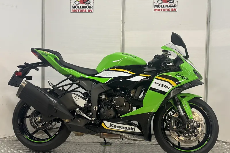 Kawasaki Ninja ZX-6R (2025)