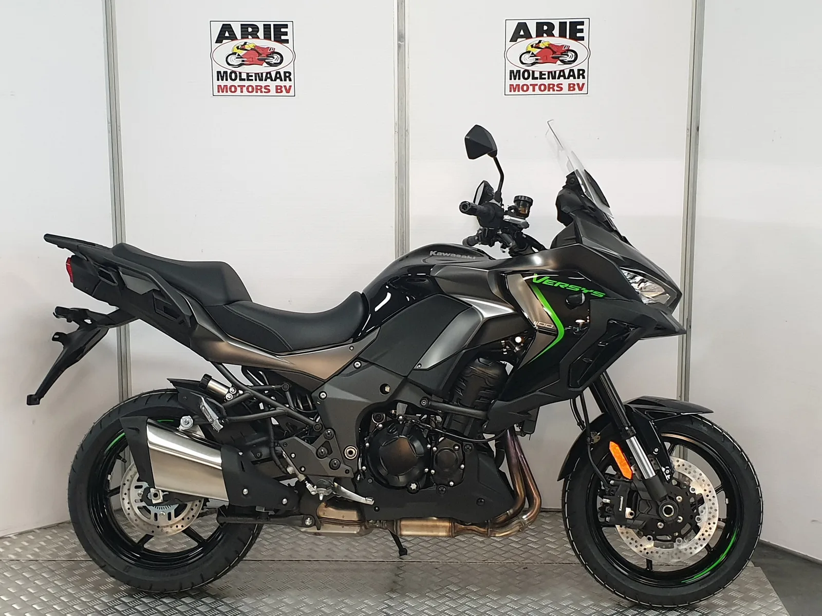Kawasaki Versys 1100 (2025) — foto 1