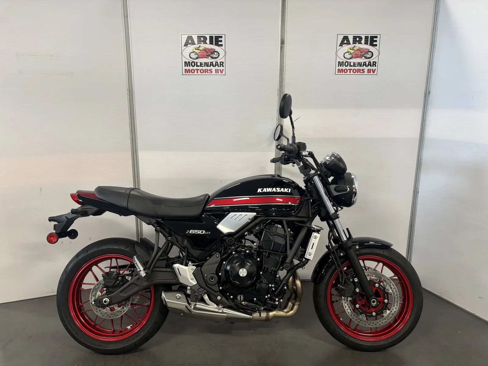 Kawasaki Z650 (2026) — foto 1
