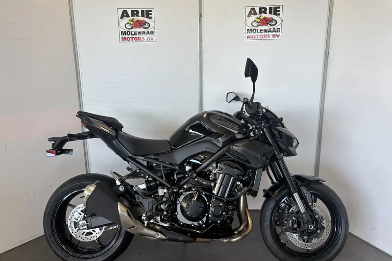 Kawasaki Z900 (2026)