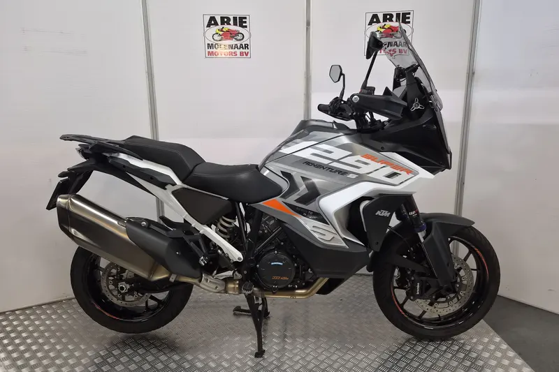 KTM 1290 Super Adventure (2022)