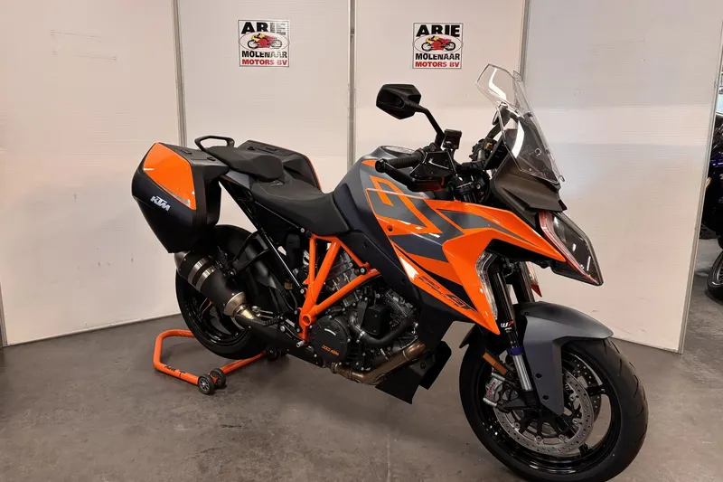 KTM 1290 Super Duke (2025)