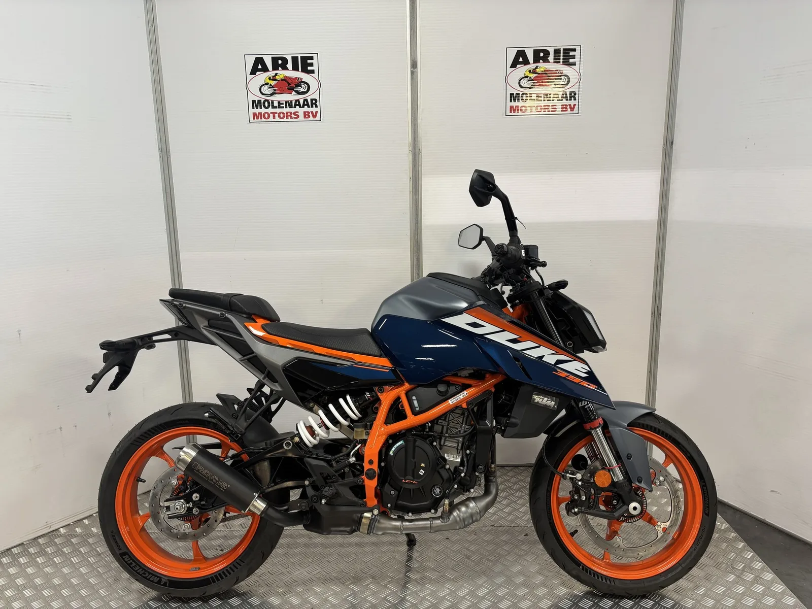 KTM 390 Duke (2025) — foto 1