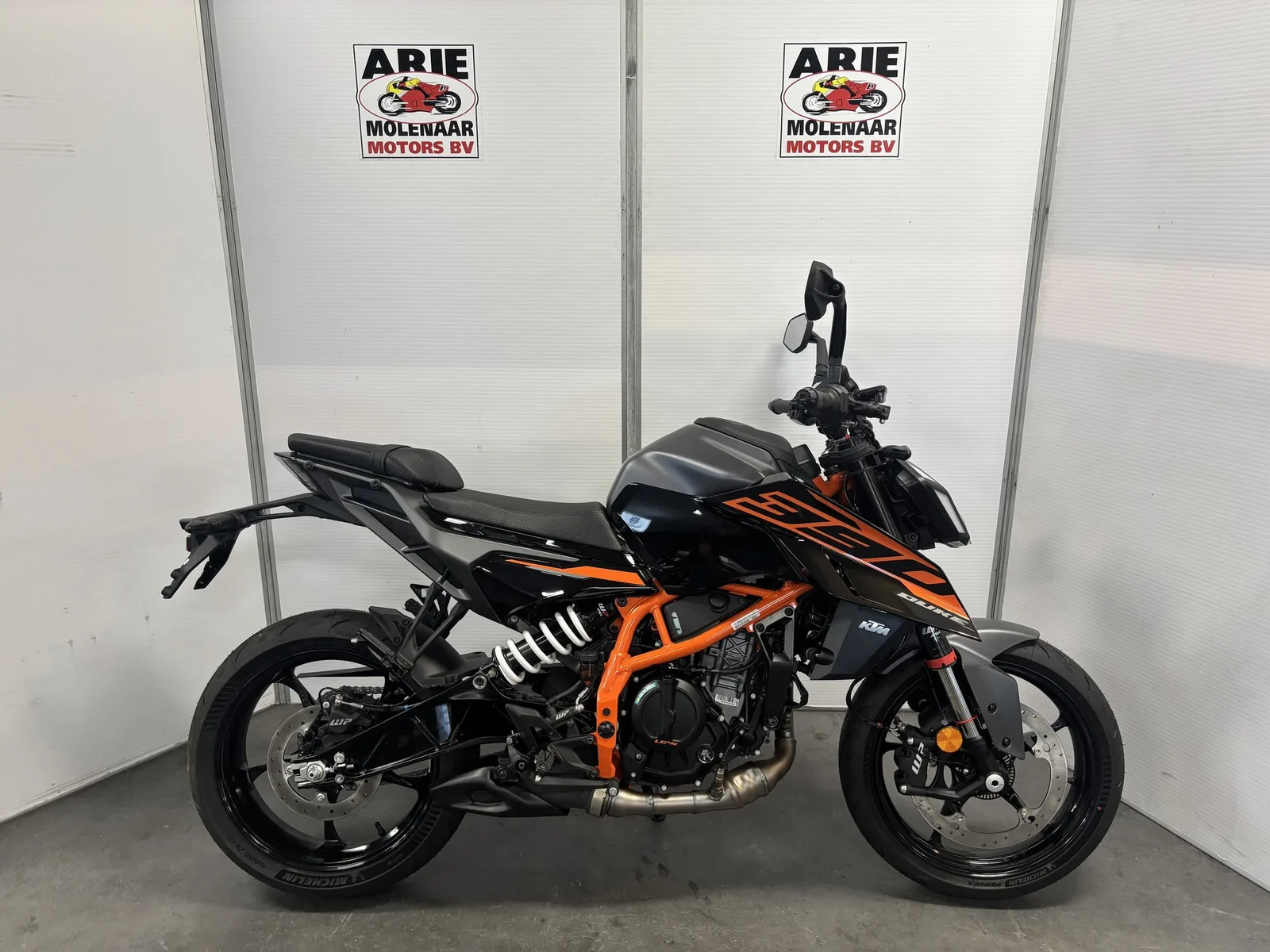 KTM 390 Duke (2026) — foto 1