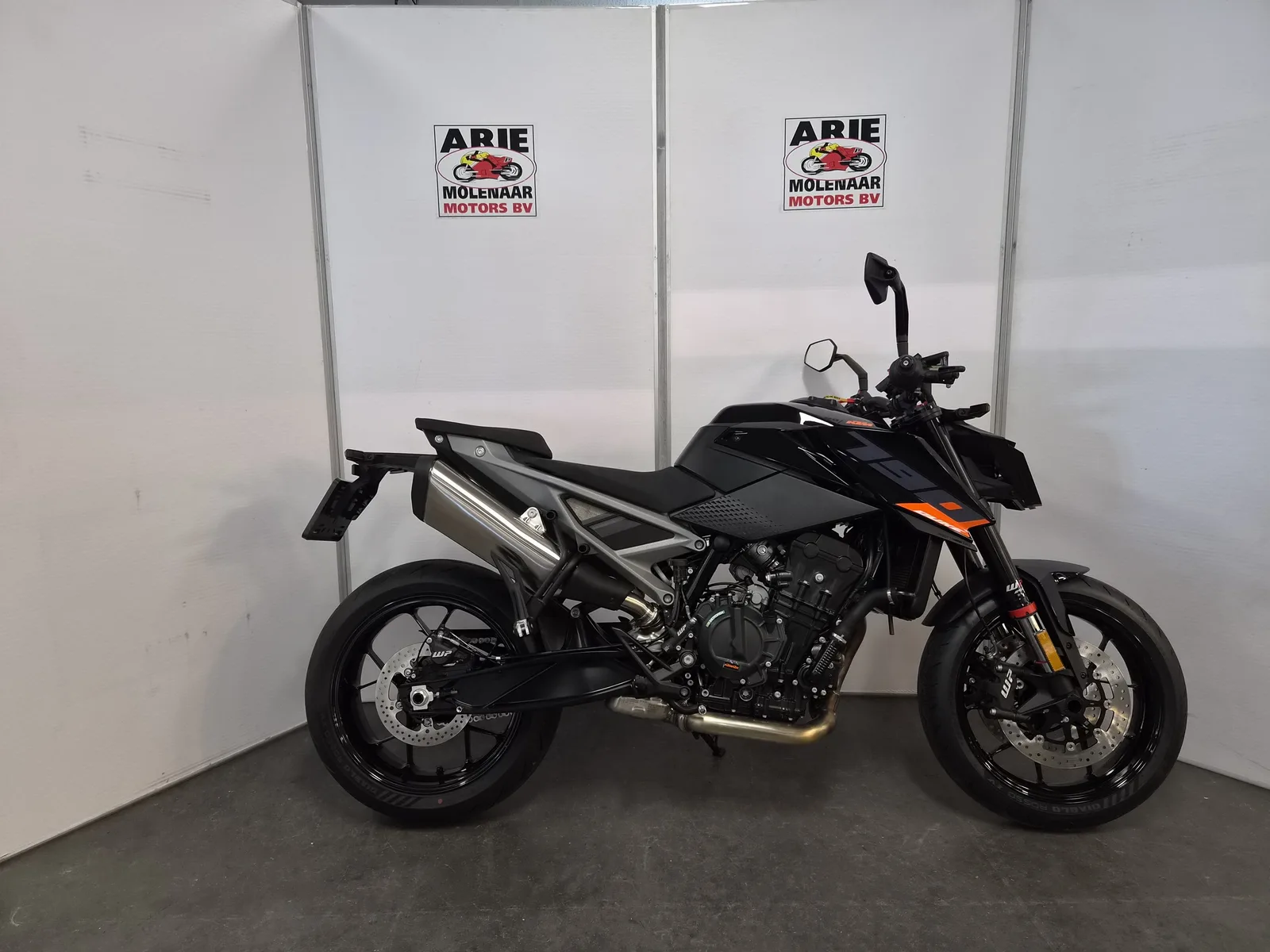 KTM 790 Duke (2027) — foto 1