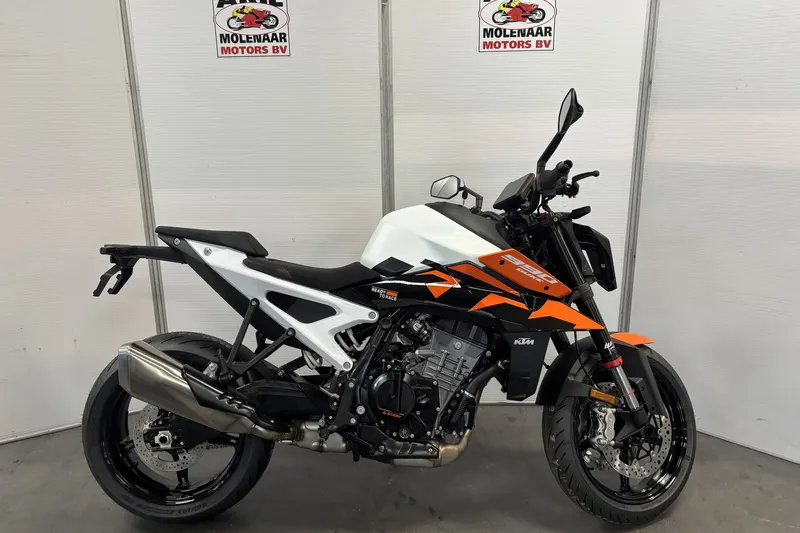 KTM 990 Duke (2026)