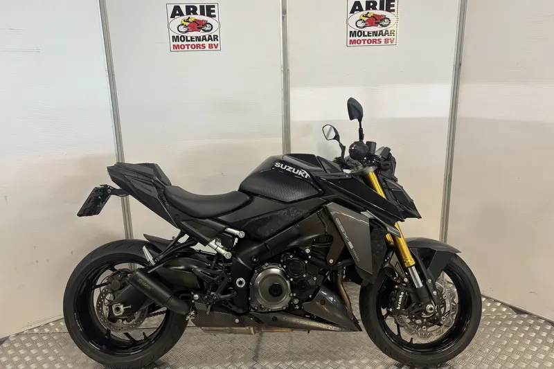 Suzuki GSX-S1000 (2023)