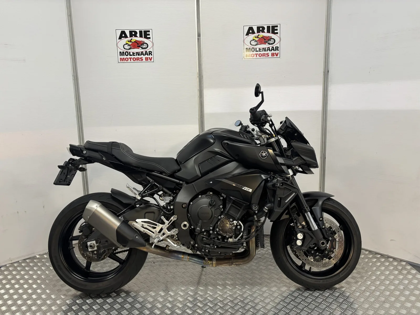 Yamaha MT-10 (2019) — foto 1