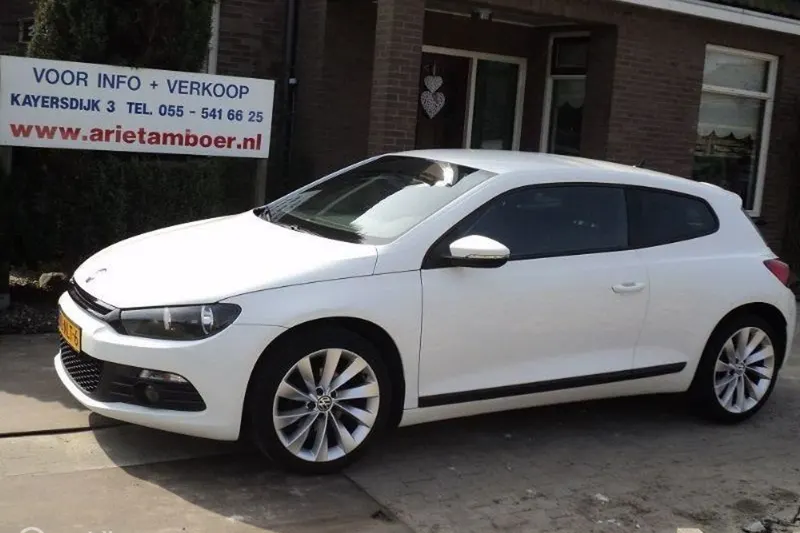 Volkswagen Scirocco (2010)