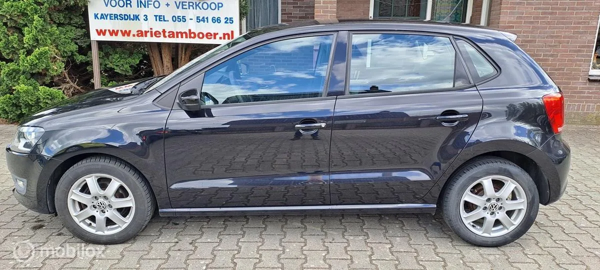 Volkswagen Polo (2011) — foto 1