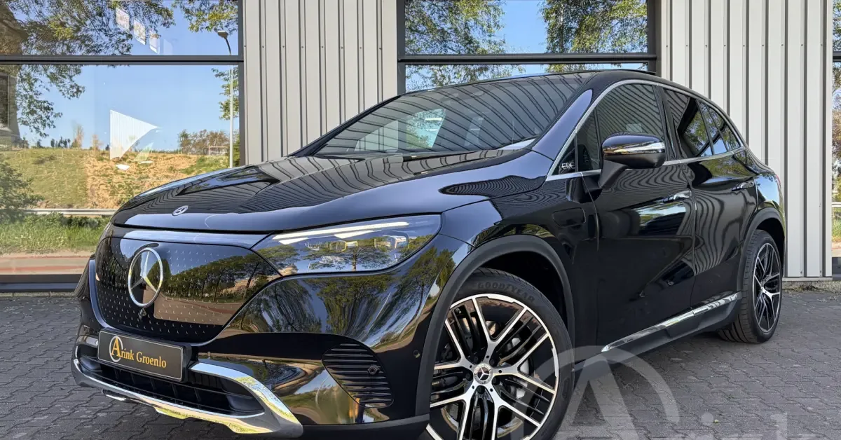 Mercedes-Benz EQE (2024) — foto 1