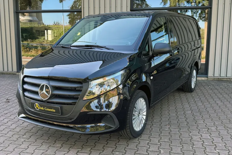 Mercedes-Benz eVito (2025)