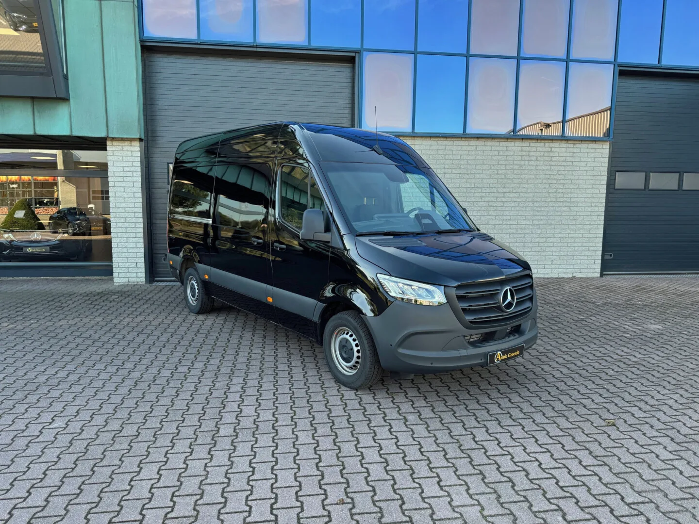 Mercedes-Benz Sprinter (2024) — foto 1