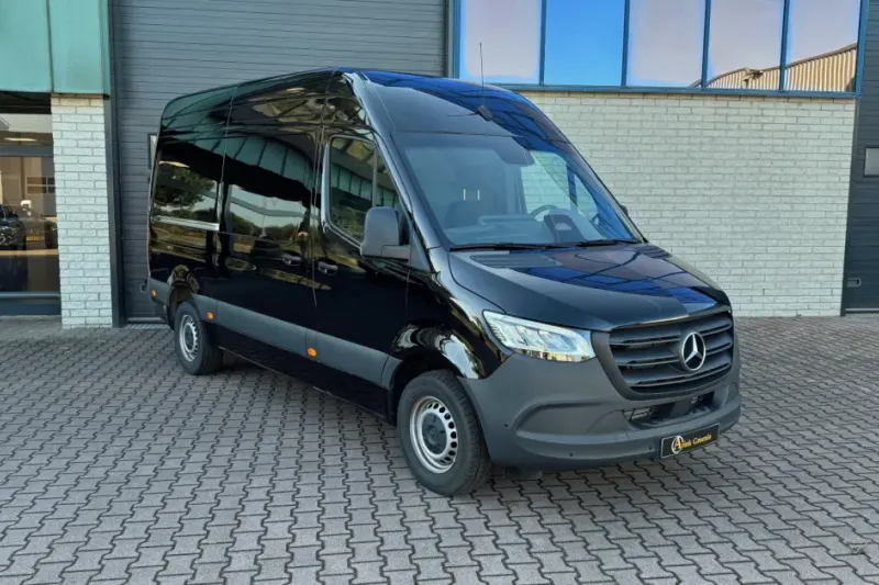 Mercedes-Benz Sprinter (2024)