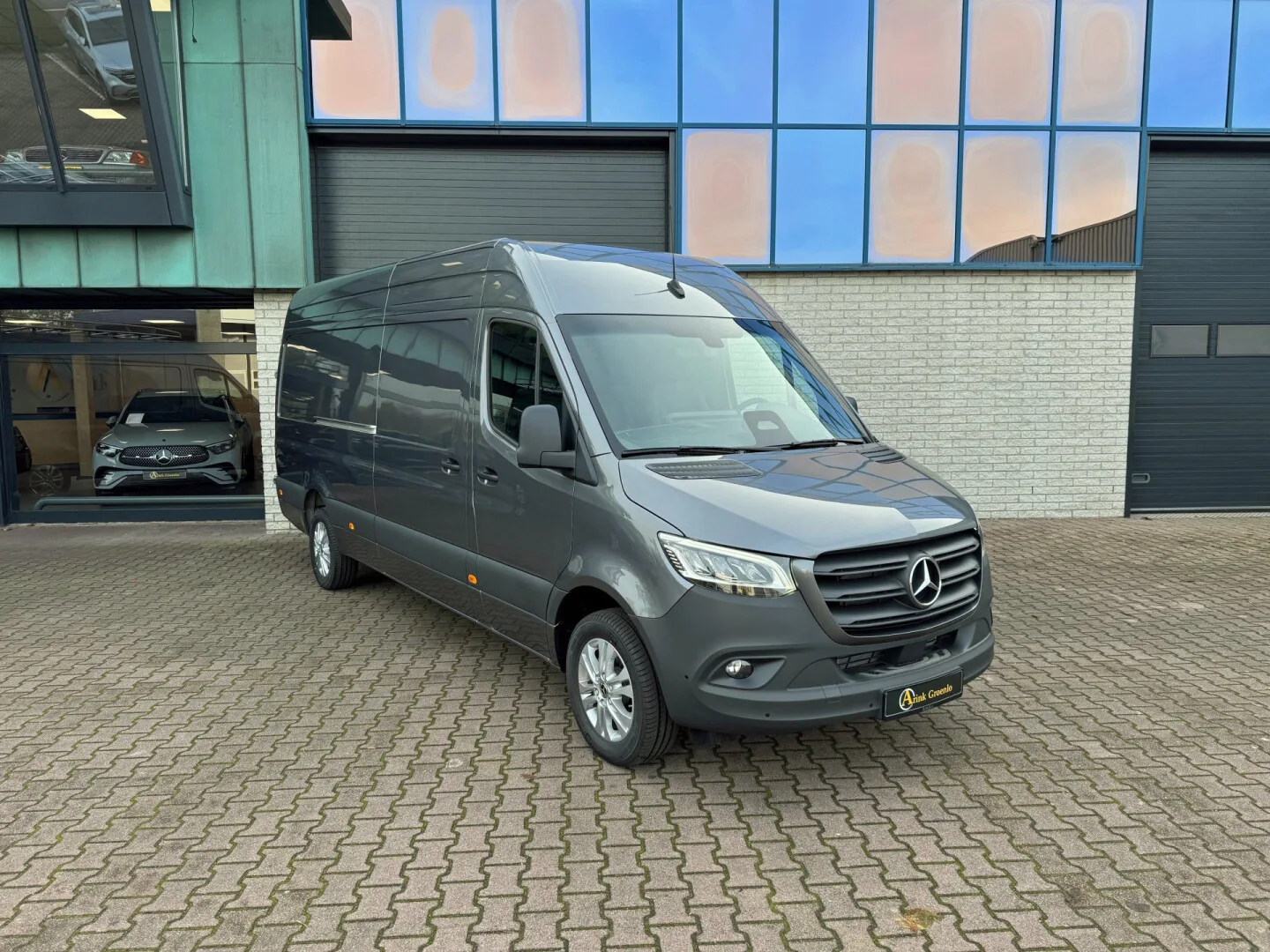 Mercedes-Benz Sprinter (2024) — foto 1