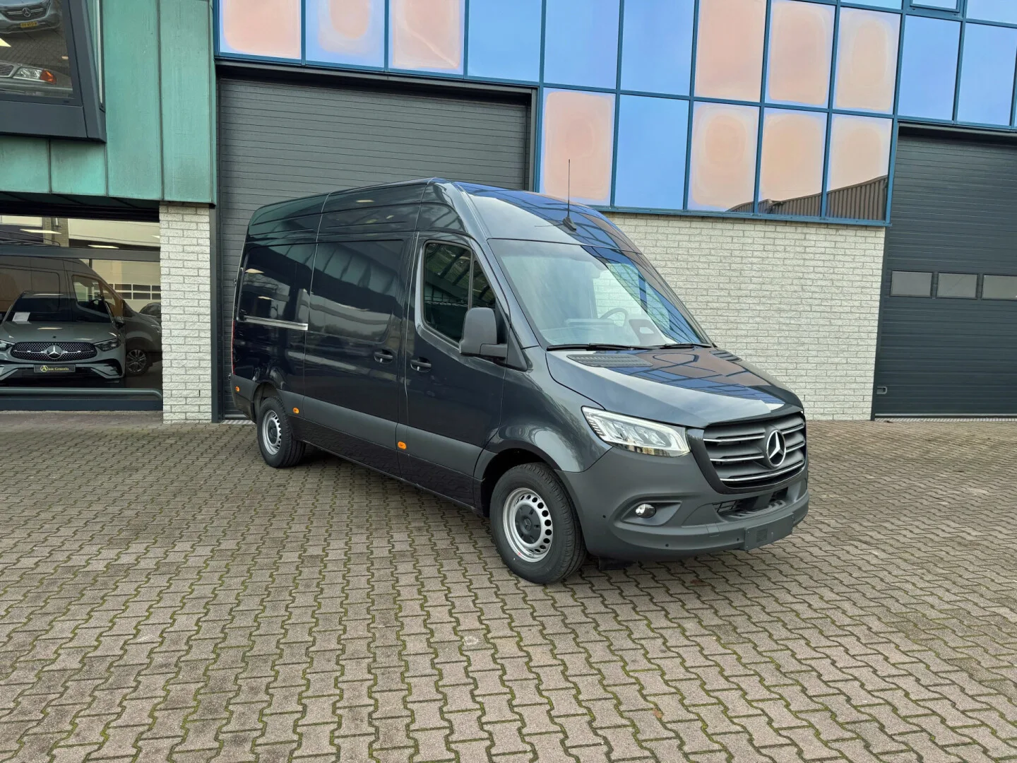 Mercedes-Benz Sprinter (2024) — foto 1