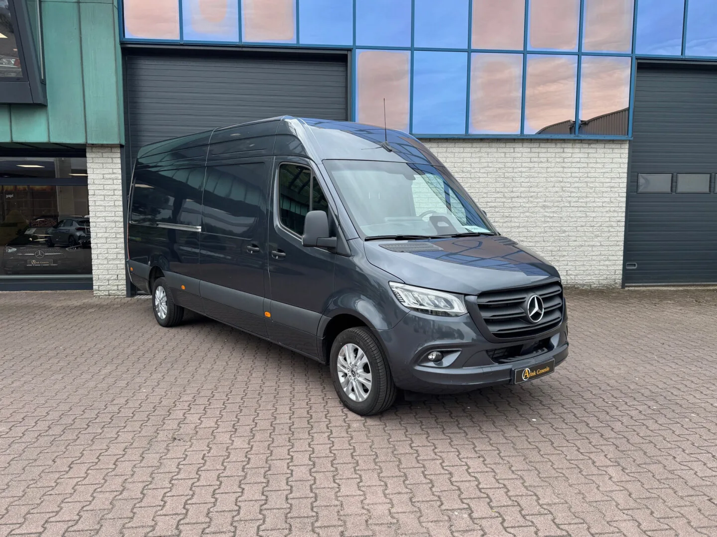Mercedes-Benz Sprinter (2024) — foto 1