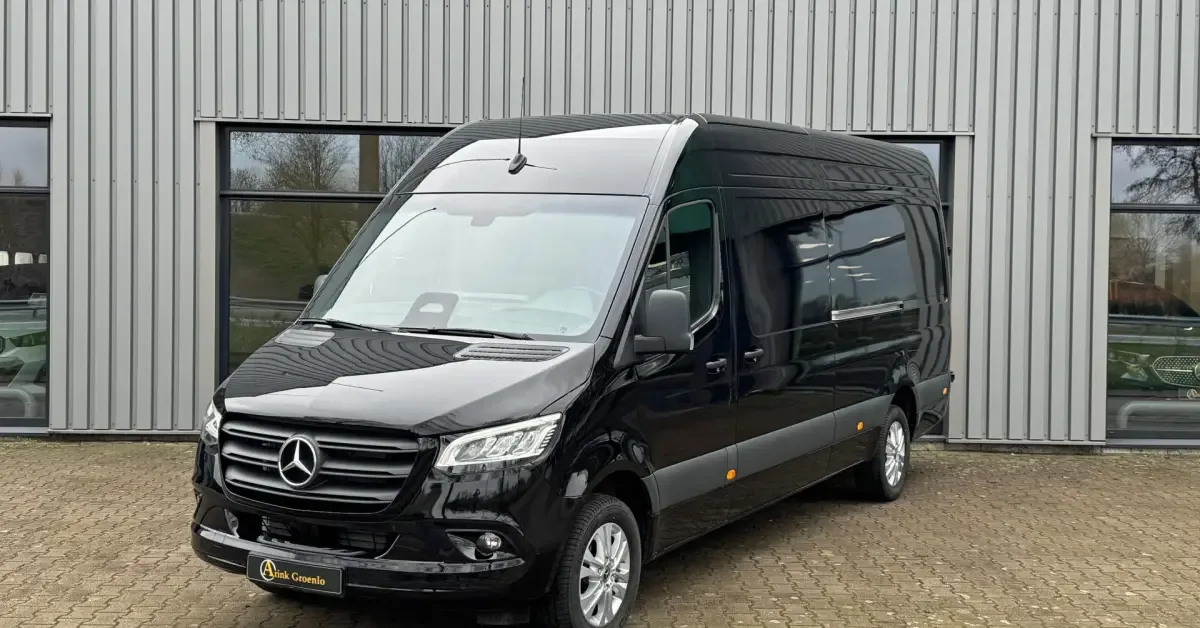 Mercedes-Benz Sprinter (2024) — foto 1