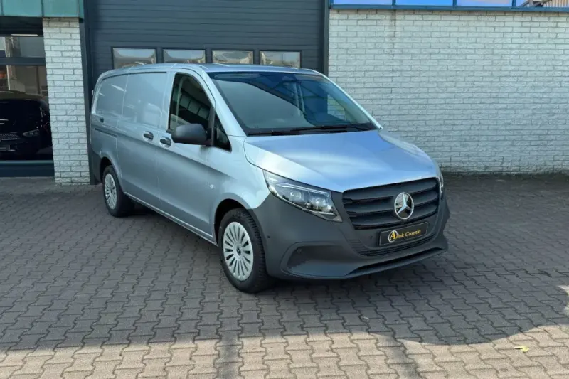 Mercedes-Benz Vito (2024)