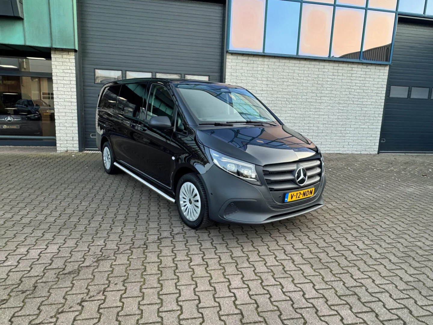 Mercedes-Benz Vito (2024) — foto 1