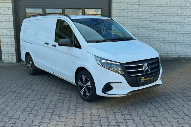 Mercedes-Benz Vito (2024)