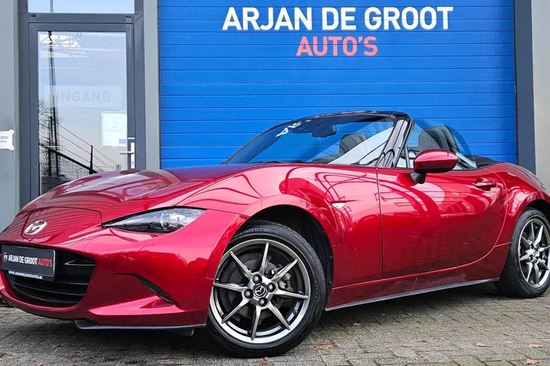 Mazda MX-5 (2023)