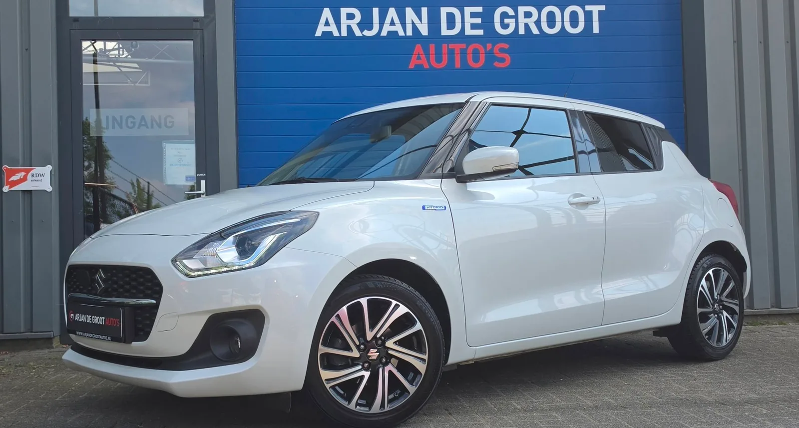Suzuki Swift (2021) — foto 1