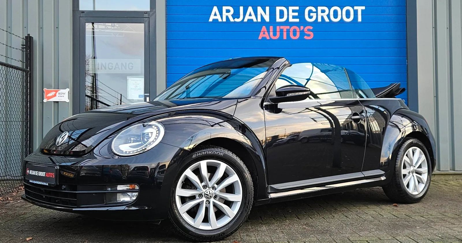 Volkswagen Beetle (2015) — foto 1