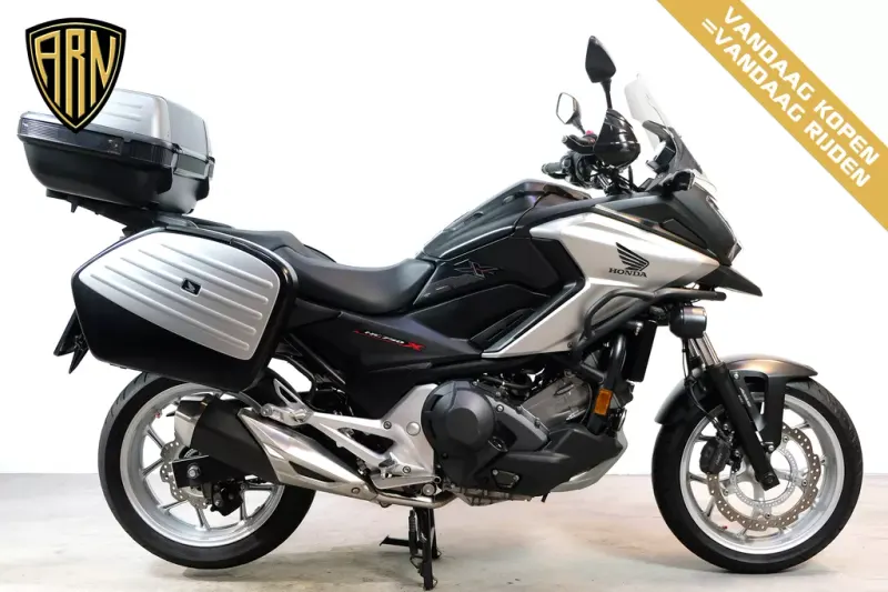 Honda NC750X (2017)