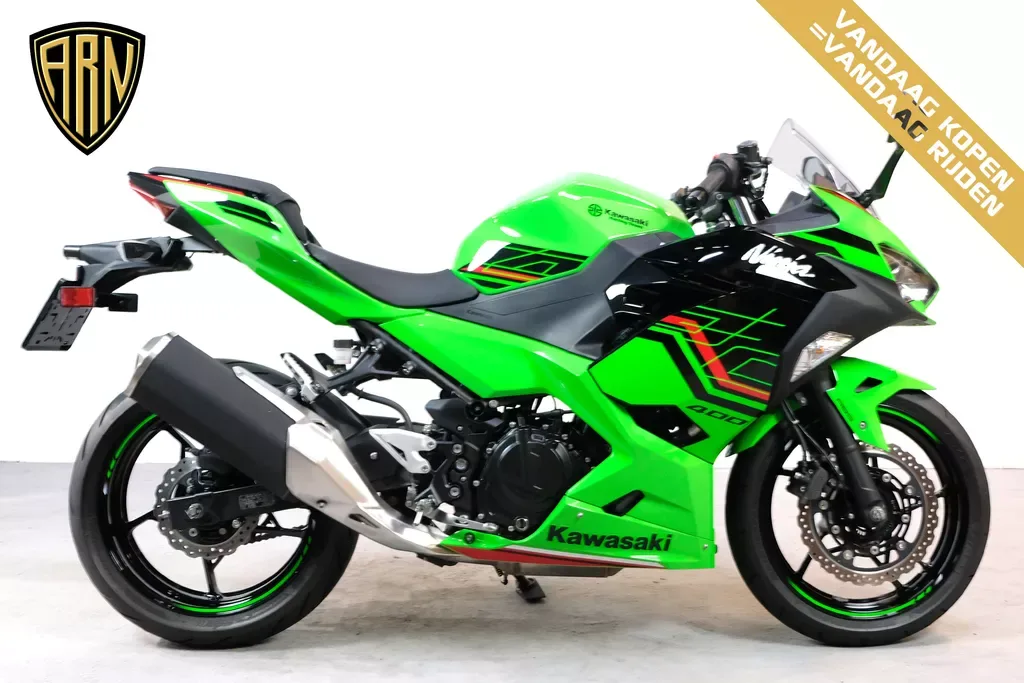 Kawasaki Ninja 400 (2023) — foto 1