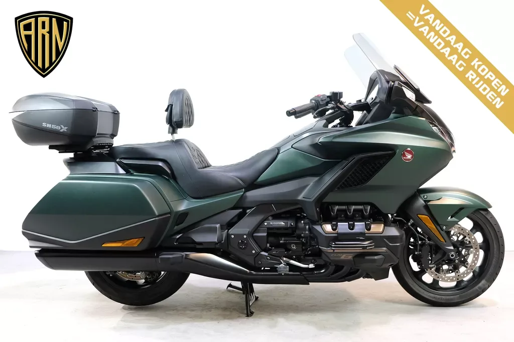 Honda GL 1800 Goldwing Bagger (2026) — foto 1