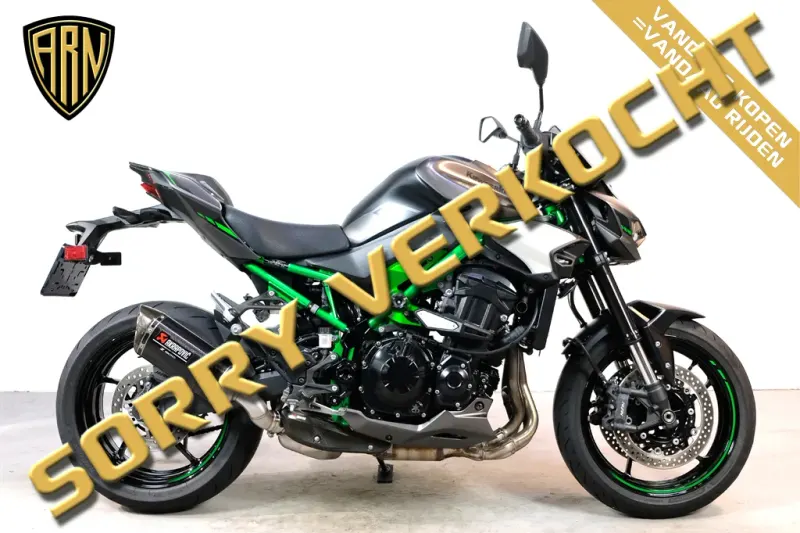 Kawasaki Z 900 (2025)