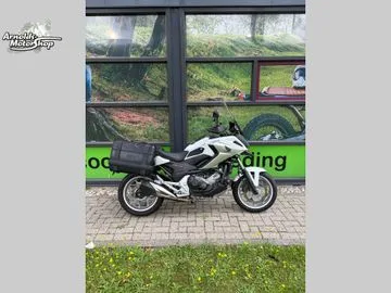 Honda NC750X (2017) — foto 1