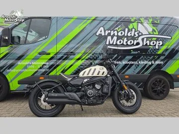 CFMoto 450 CL-C Bobber (2026) — foto 1